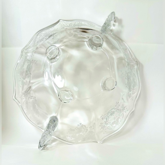 Vintage Fostoria “Meadow Rose” Etched Baroque Glass Footed Serving Bowl - Picture 3 of 9